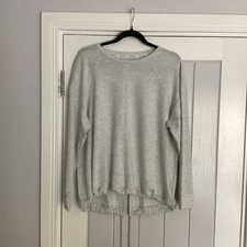 Top grigio manica lunga taglia