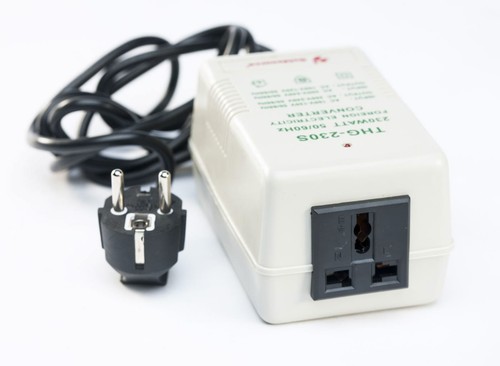 Trasformatore corrente 220 - di,