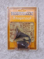 Nostalgia Design In Metallo