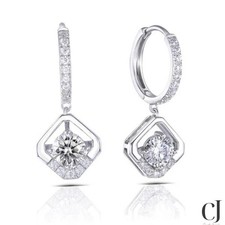 3 TCW Round Cut Moissanite