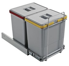 Bidone spazzatura sotto