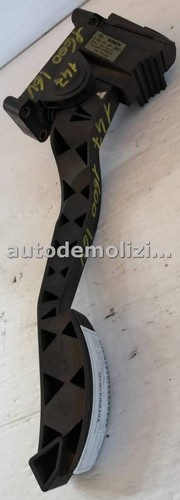 Pedale acceleratore
