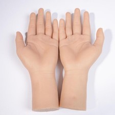 Mano pratica in silicone