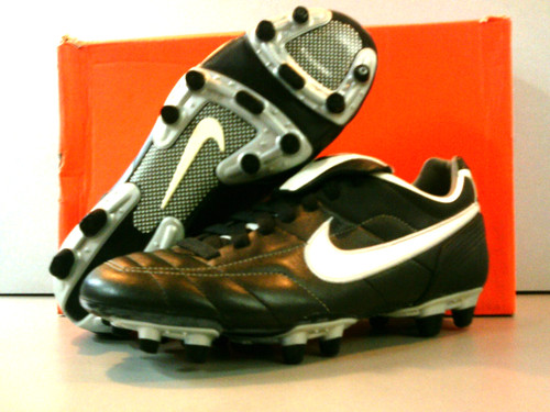 Scarpa calcio anni - anni, 2000