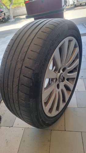 Gomme auto 245 - 100, w
