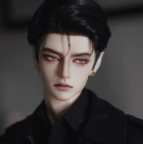 Bambola bjd fatta - bambola, mano