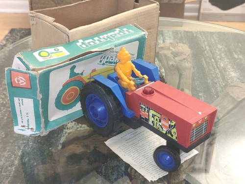 Robot trattore vintage - robot,
