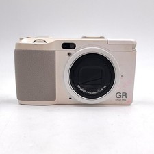 Fotocamera digitale compatta