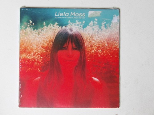 Liela moss name is - moss:, safe