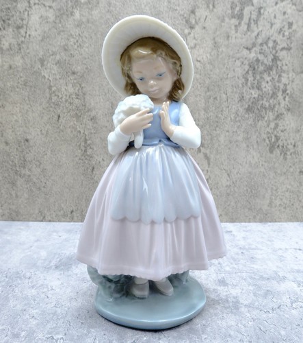 Statuina porcellana nao - statuina,