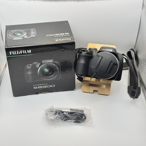 Fujifilm finepix s8300 - finepix, 42x