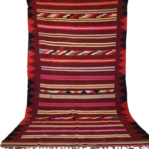 Tappeto marocchino fatto - , a