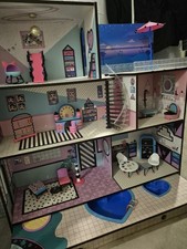 Giochi Preziosi L.O.L. Surprise! House Casa delle Bambole a 3 Piani (LLU45000)