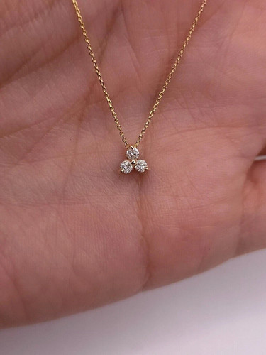 Ciondolo tre pietre diamante