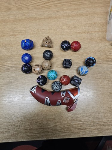 Raro look bakugan - look!, battle