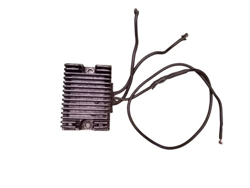 Regolatore tensione voltage - regolatore,