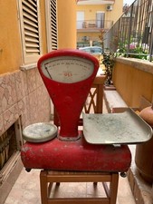 Bilancia antica da bottega antiquariato compresa di pesi, risalente anni 40/50