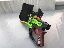 NERF ZOMBIE CROSSFIRE BLASTER