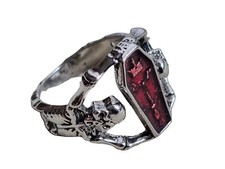 Scheletro con bara anello da