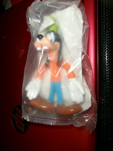 Figurina pippo da scatola - 4",