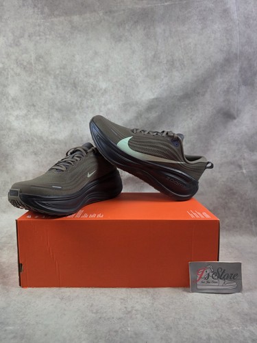 Nike vomero plus ir7550 030 - nike, ir7550-030