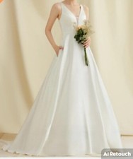 abito da sposa nuovo con Velo