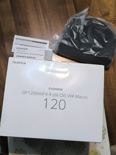Fujifilm 120 ois wr - gf,
