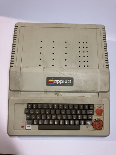Computer vintage apple plus - computer,