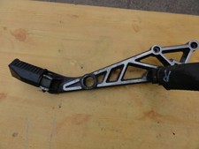 Kawasaki GPZ 305 pedana