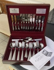 VINERS Westbury Servizio