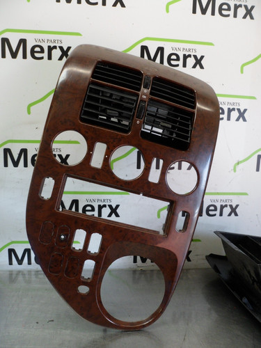 Mercedes v220 2002 dash board - mercedes,