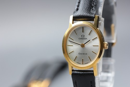 1975 near mint - 1975, omega