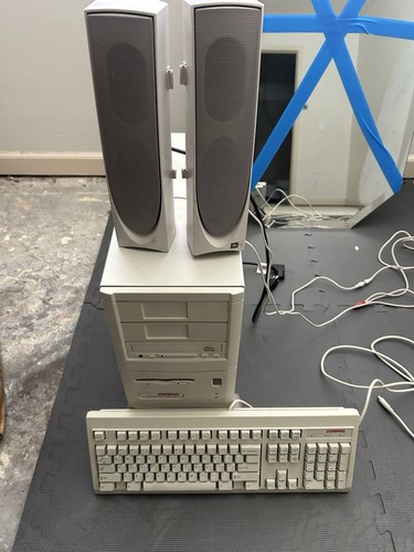 Compaq presario cds 924 - presario, tower