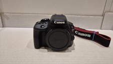 CANON EOS KISS X7 / 100D +
