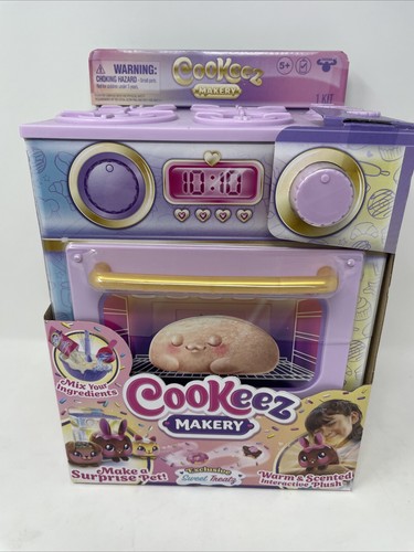 Cookeez makery sweet treatz - cookeez,