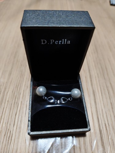Orecchini con perla - , e