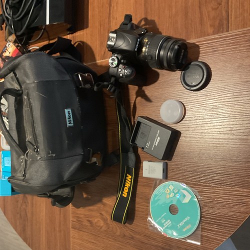 Nikon d3300 2mp - 24.2mp, black
