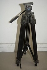 ^ Libec TH-650DV treppiede in alluminio a 2 stadi e testa video padella (senza piastra di testa) #X1272