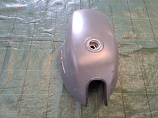 Moto Guzzi V7 III Stone, Serbatoio Ammaccato, Da Riparare.