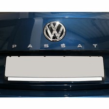 VW Passat scritta posteriore
