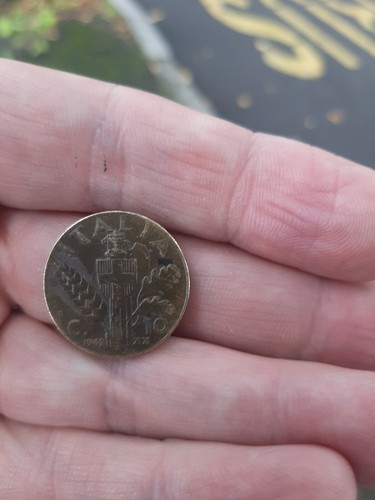 Moneta centesimi lire - 10,
