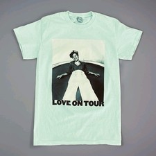 NEW! Harry Styles Love On Tour