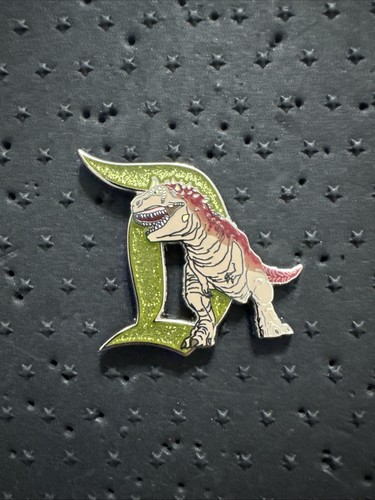 Disney dinosauro carnotaurus - disney,