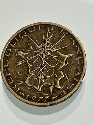 Moneta francs 1977 - 10,