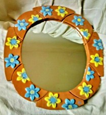 Cornice con specchio ovale ceramica manufatta puzzle di 8 pezzi fiori in rilievo