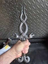 Fangs Of The Serpent Dagger