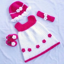 Set cappello scarpe gonna