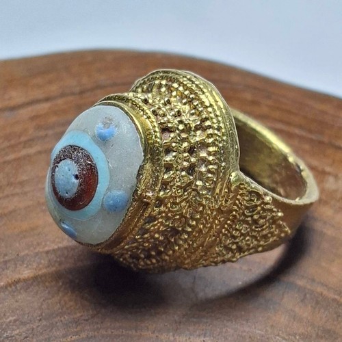 Bellissimo anello antico