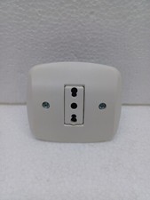PRESA BIPASSO PER CASSETTA