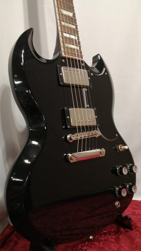 Chitarra elettrica standard - elettrica, sg